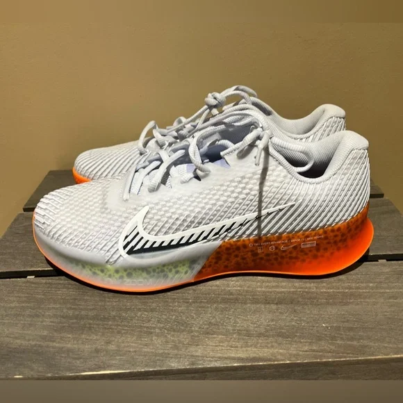 Nike Court Women’s Air Zoom Vapor 11 Electric Sz 11 NWOB - Picture 1 of 6